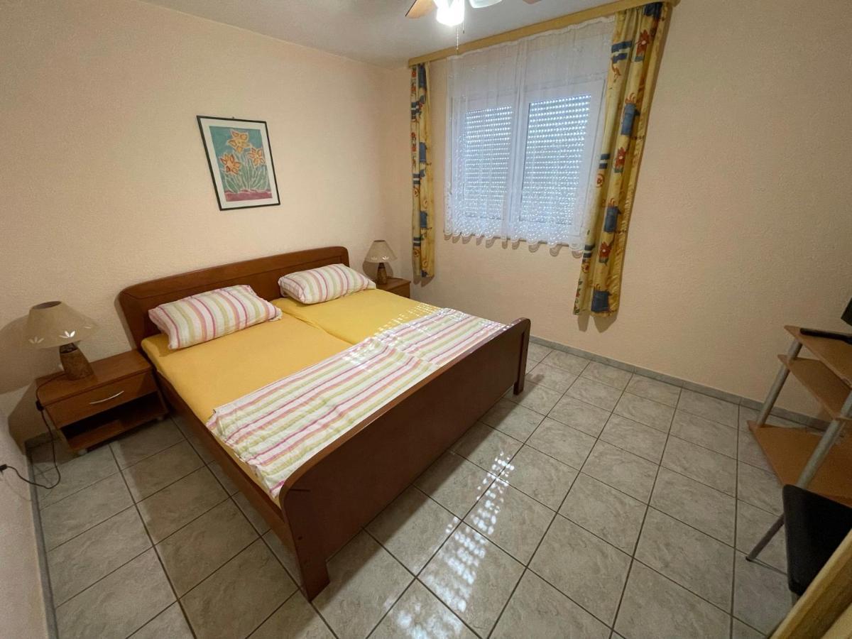 Apartements Delfin Vir Extérieur photo